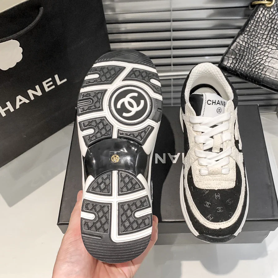 Explosive All-Match Sneakers