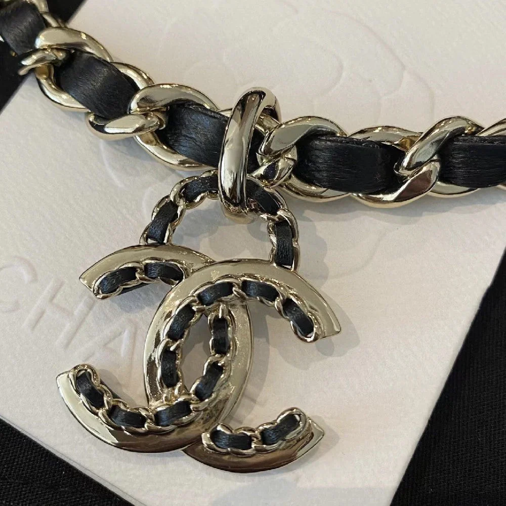 New Stylish Necklace J23103