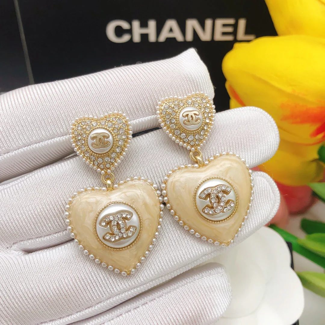 cc Earrings  040