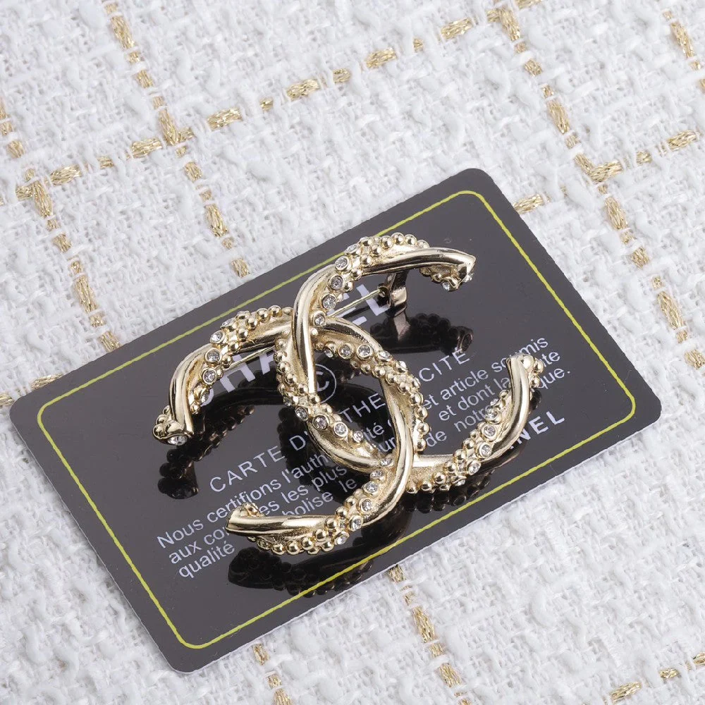Fashion Diamond Brooch JW3926