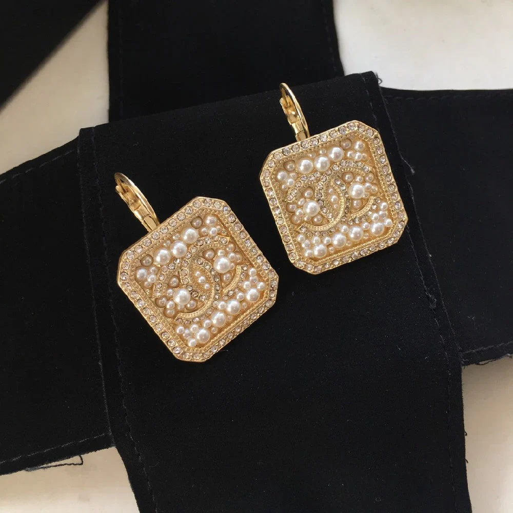 Square Pearl Stud Earrings