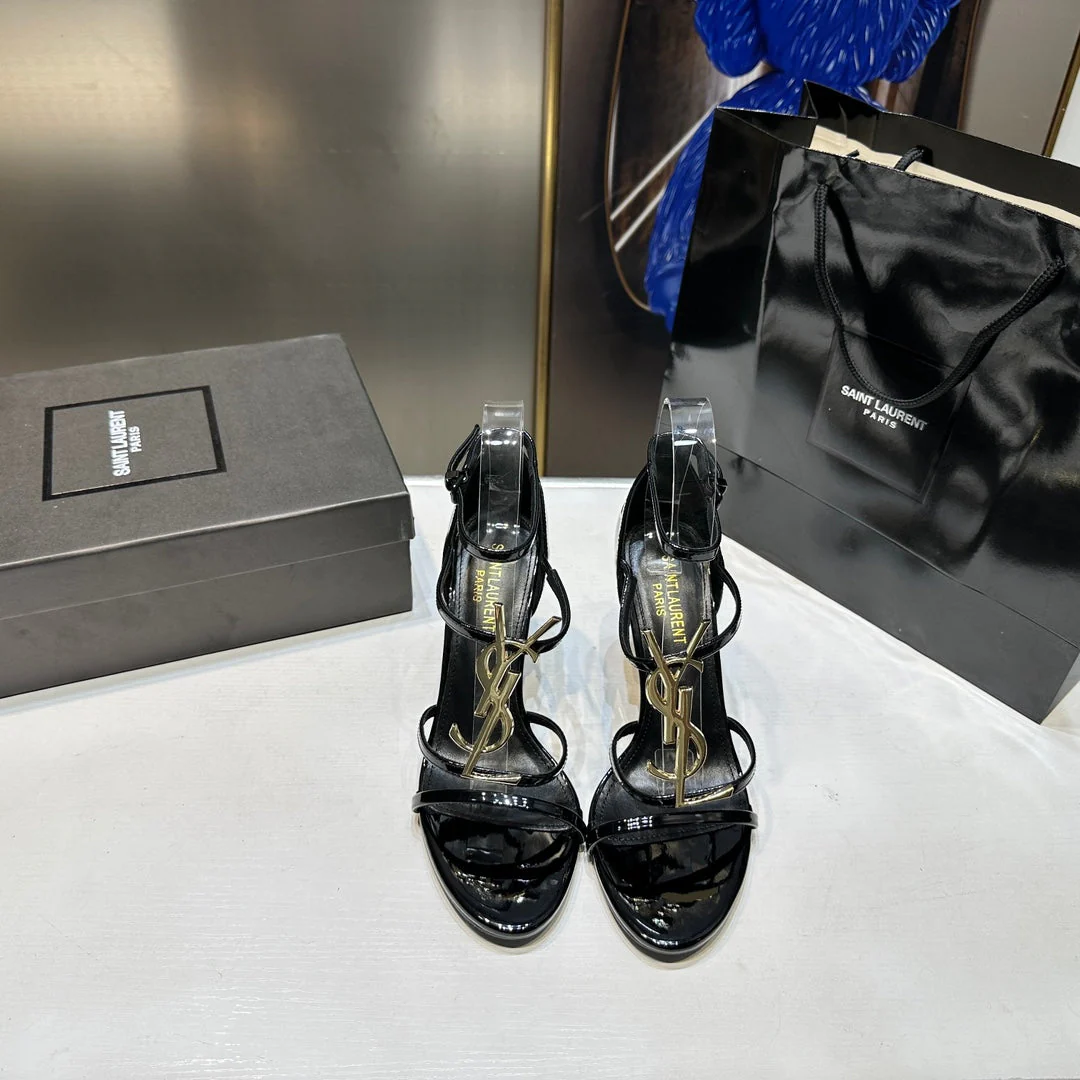 Hot summer sandals and high heels