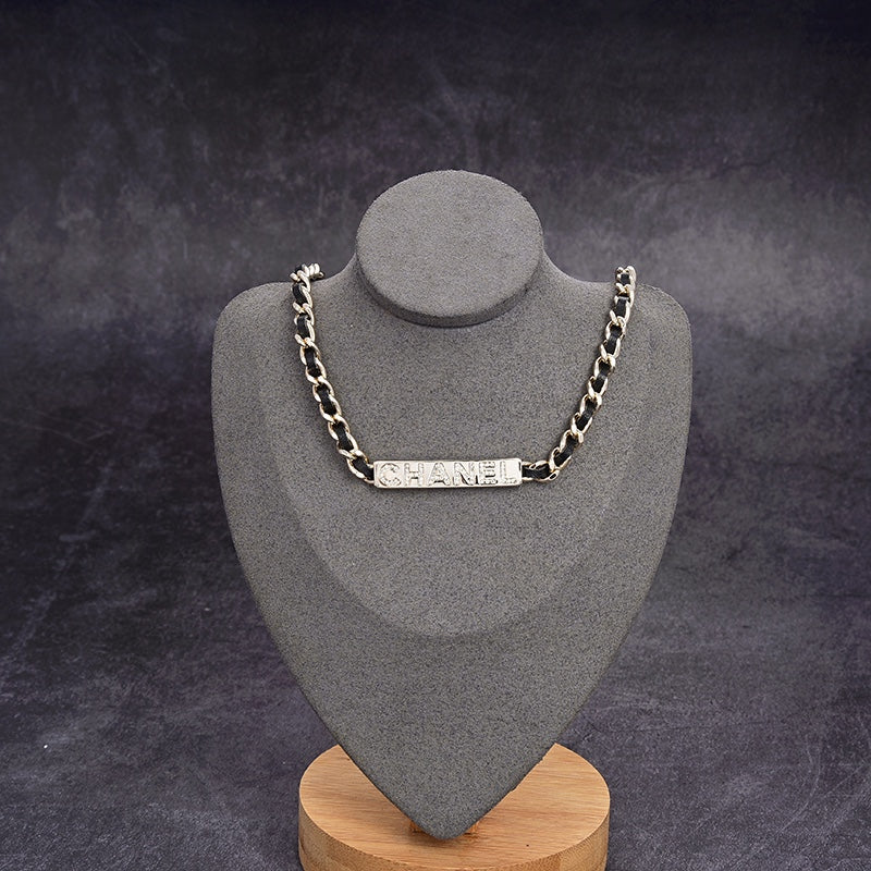 New Stylish Jewelry Set J23101