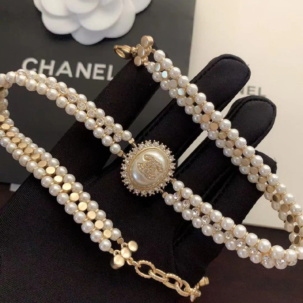 Double Layer Pearl Light Luxury Necklace
