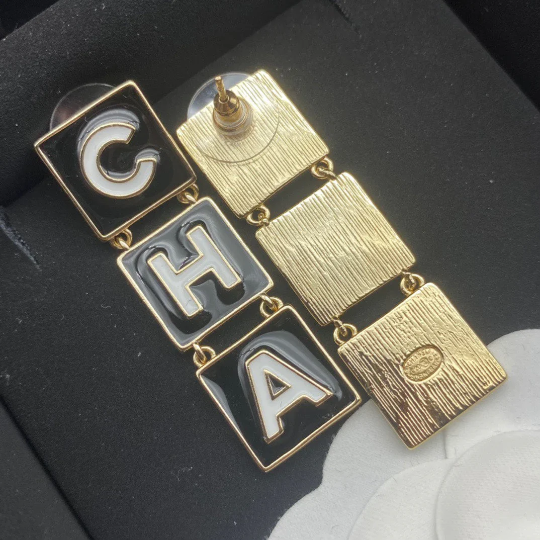 cc Earrings  05