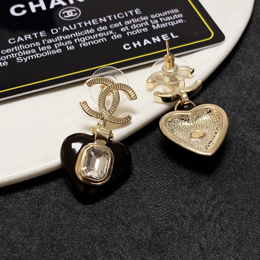 cc Earrings  016