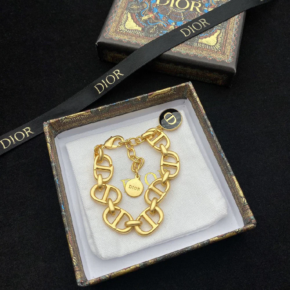 Letter Pendant Jewlery