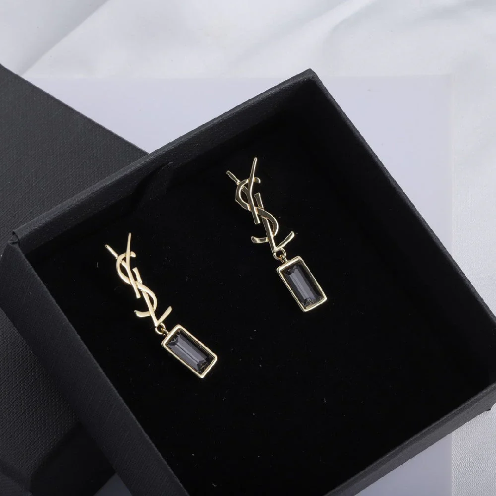 Stylish Vintage Earrings JW3890