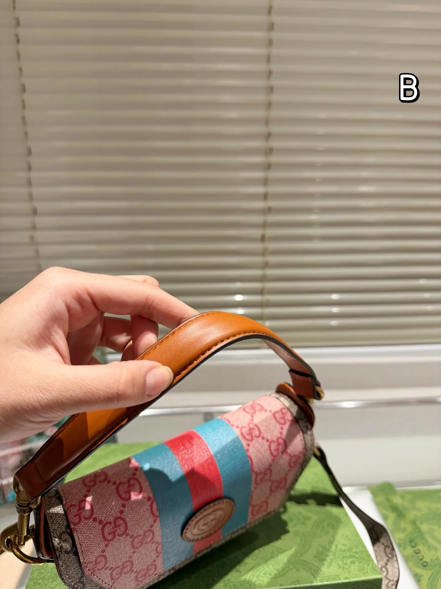 2023 limited edition armpit bag 18*12cm