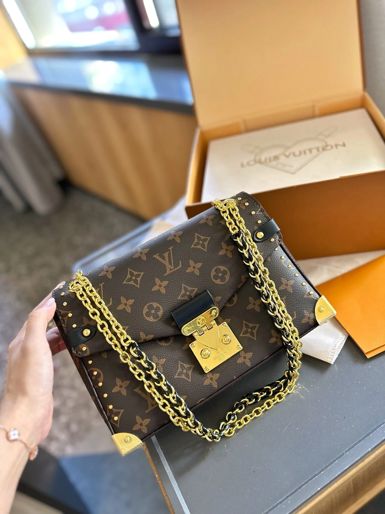 Cowhide trim handbag Size 26cm