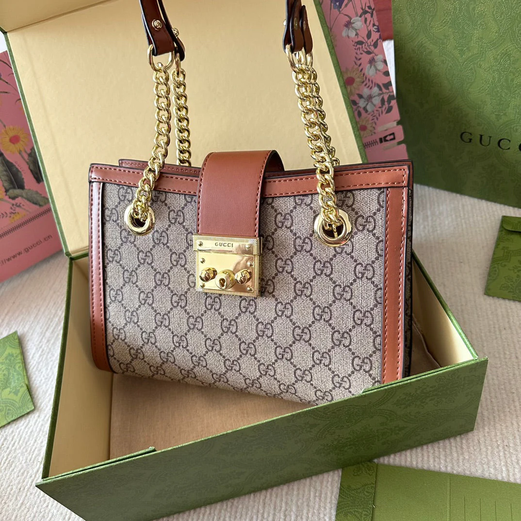 Classic New Chain Shoulder Bag