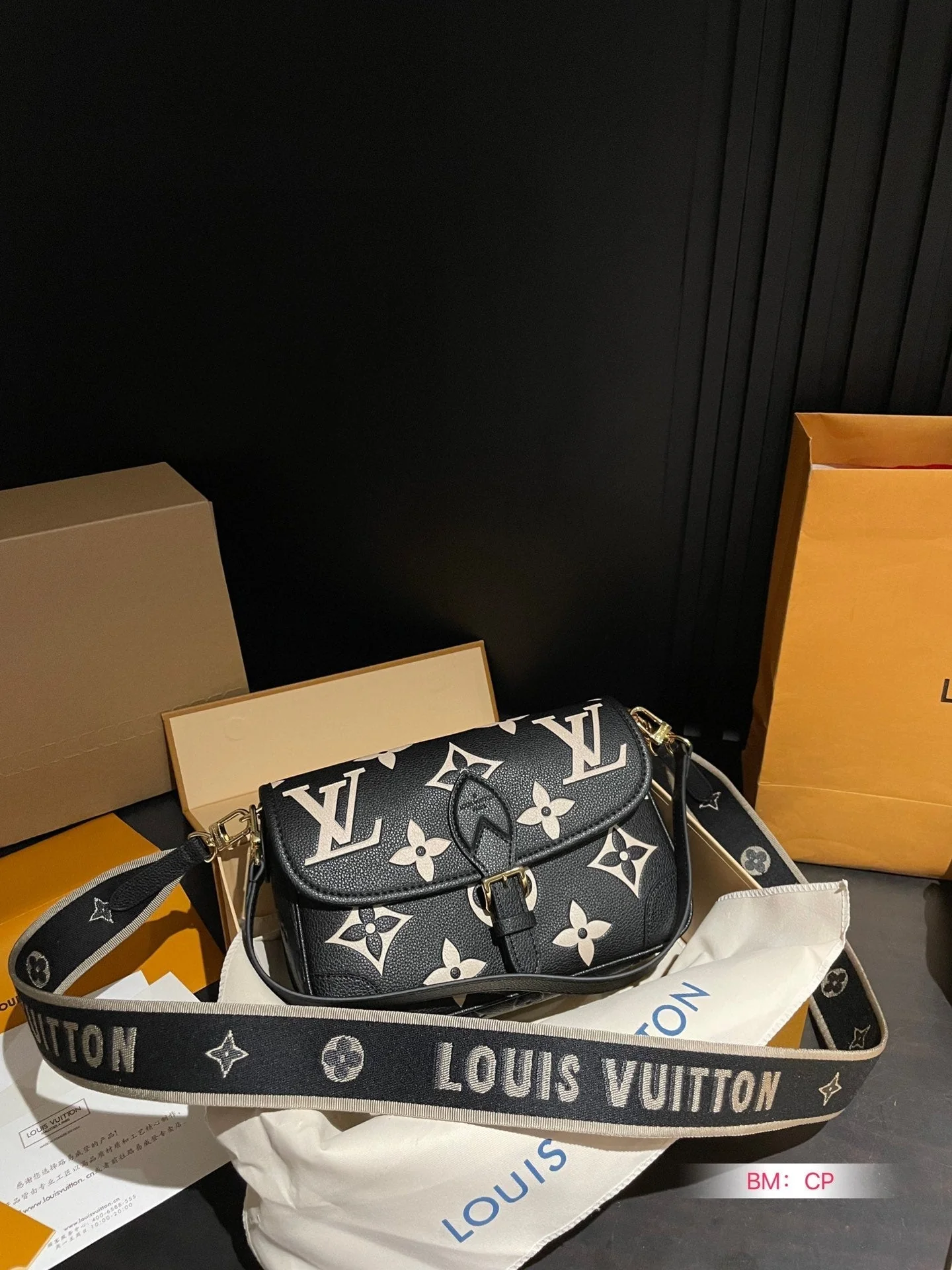 Fashion trendy stick handbag