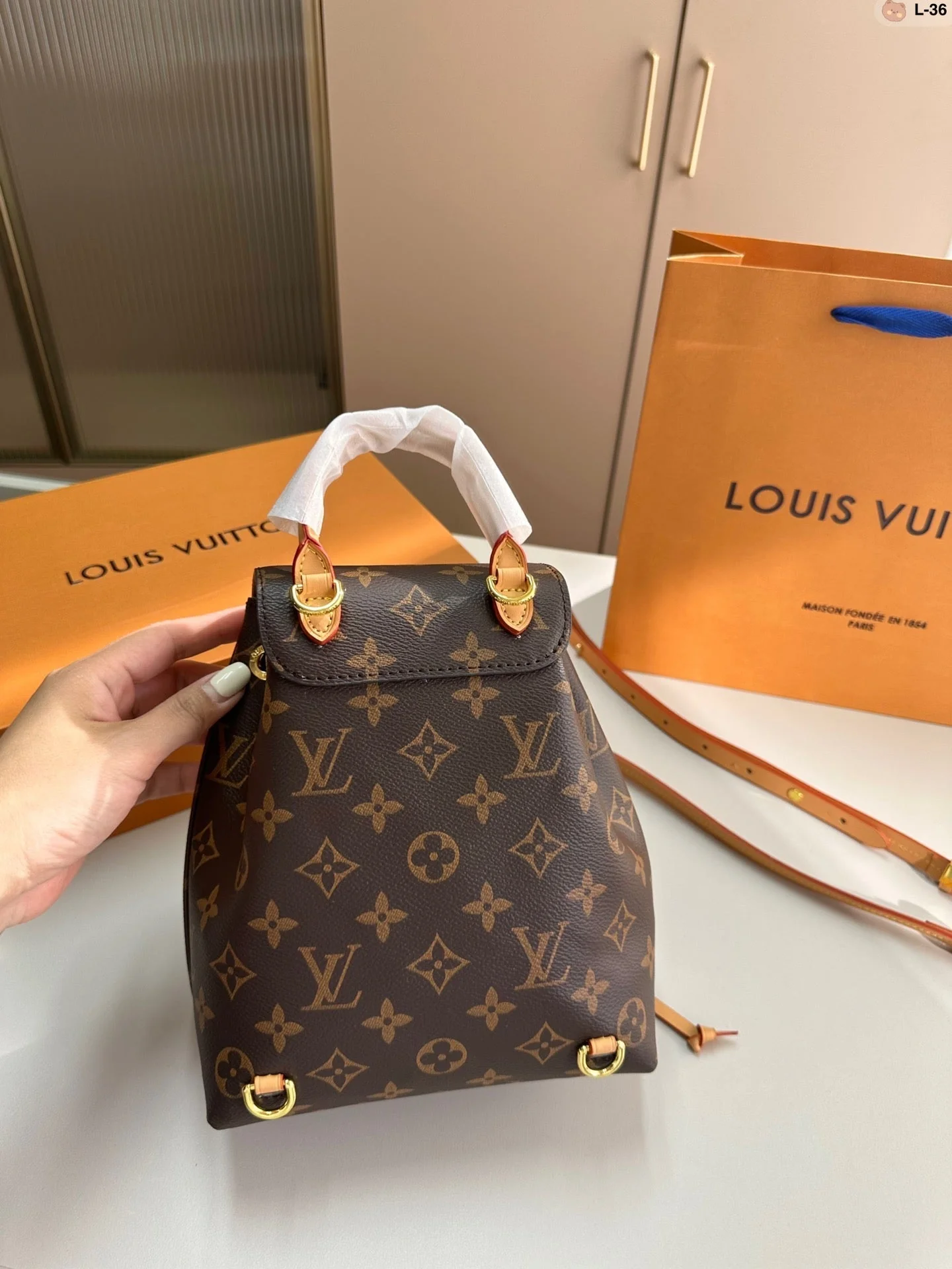 Large capacity canvas backpack