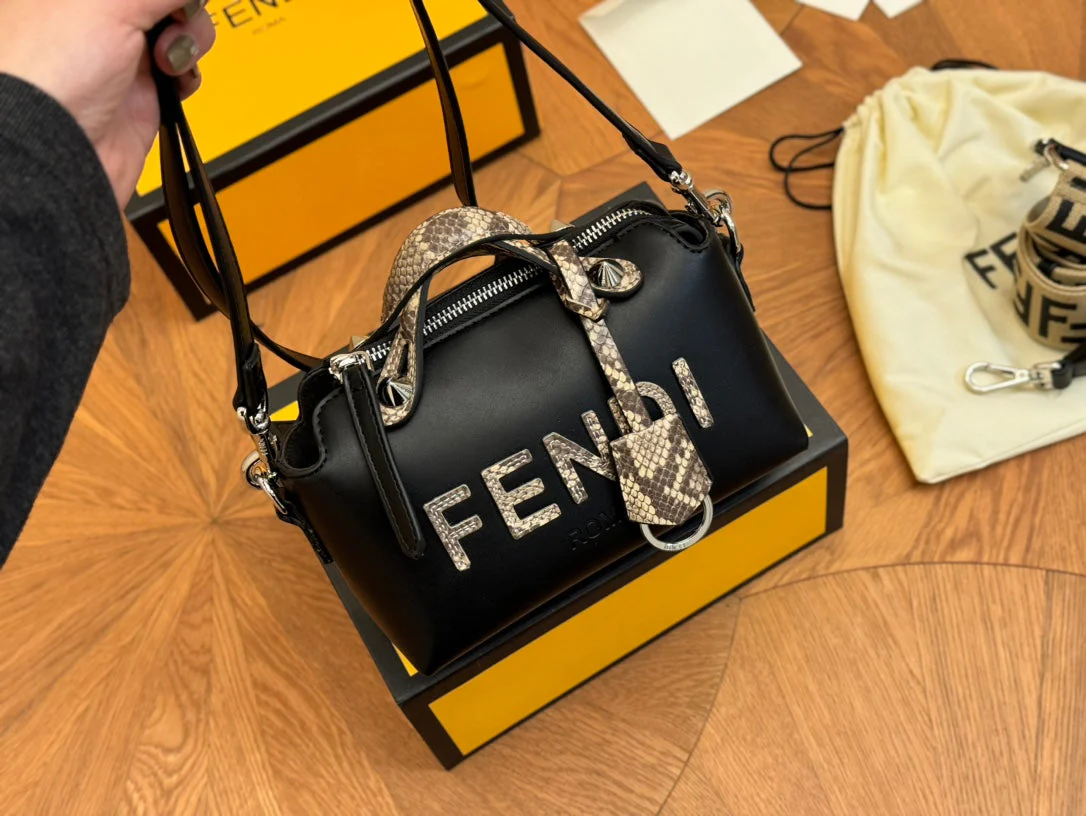 Elegant high-end Boston bag