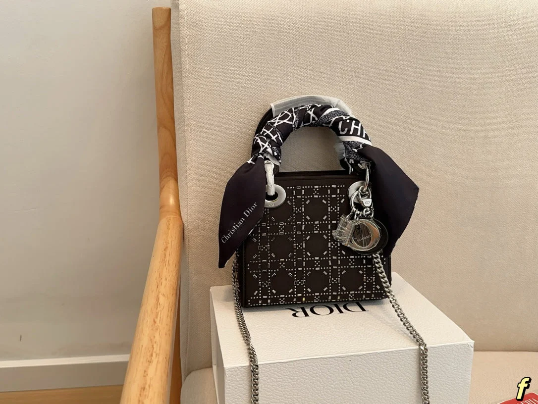 Classic Lady three-grid satin hot diamond Lady Diana bag
