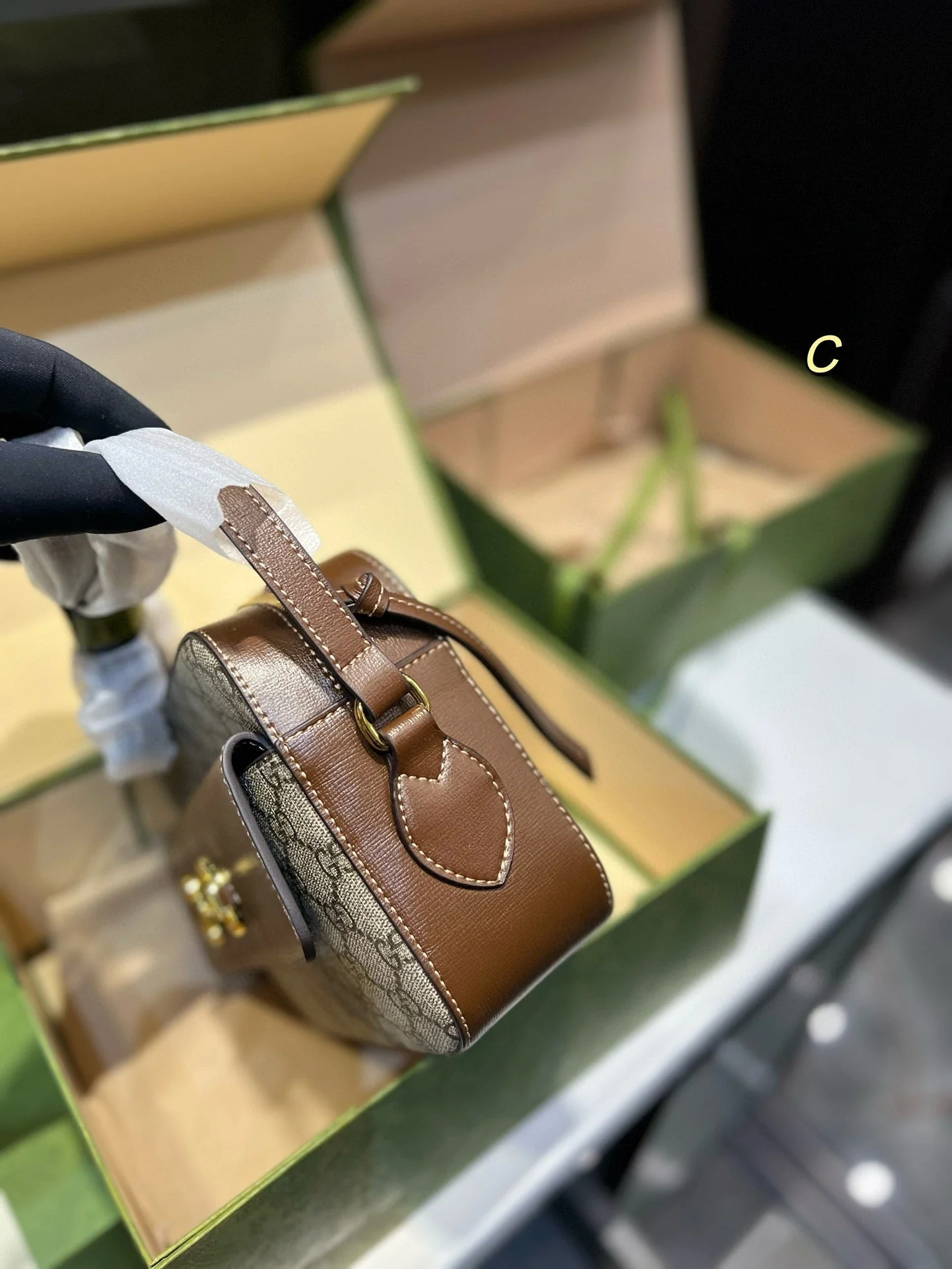 Fashionable and classic new camera