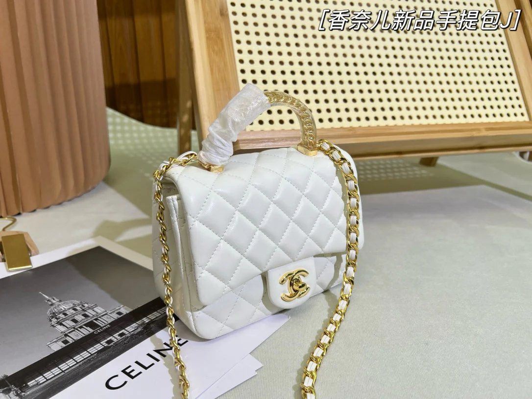 New hand-held box bag