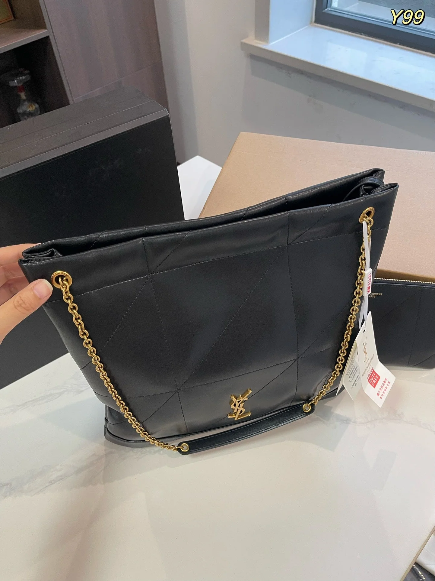 Fashionable and versatile mother and child bag