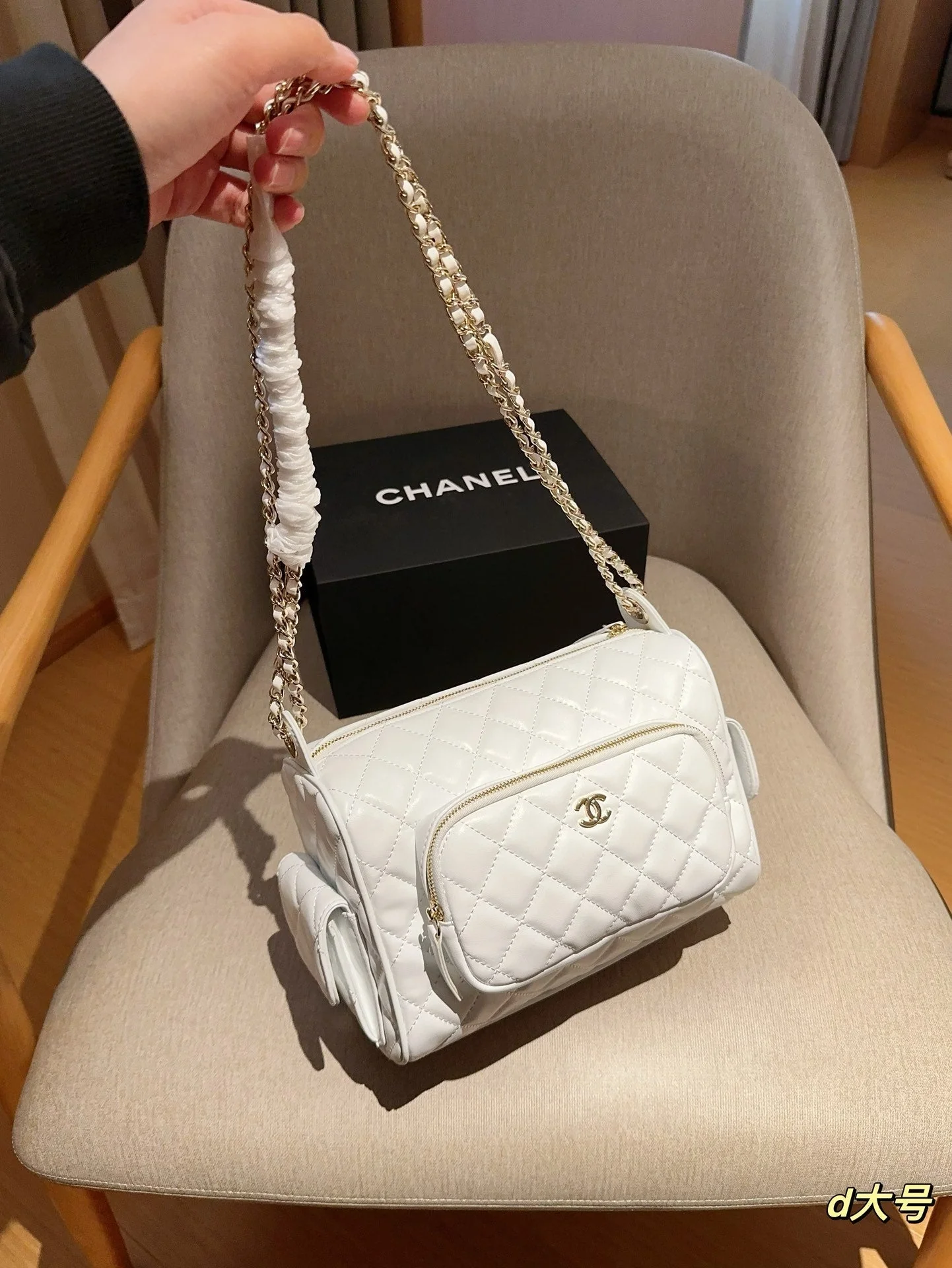 Large size 24k camera bag explosive bag