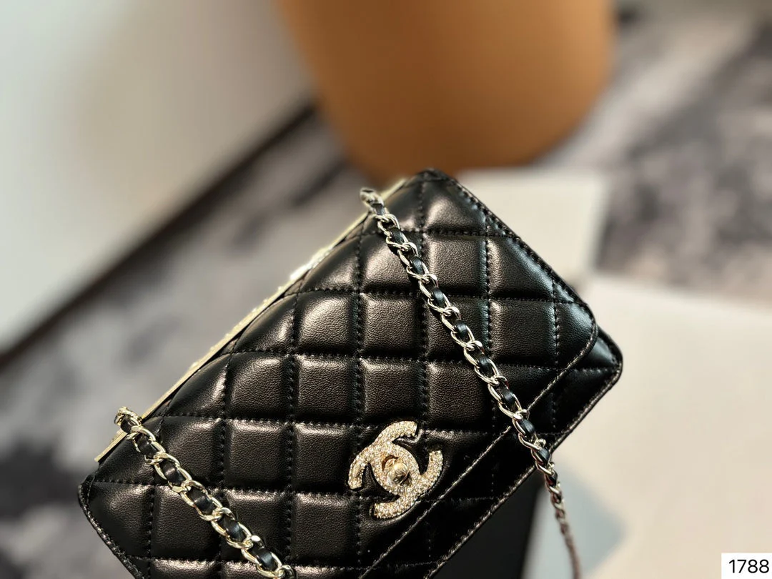 New fashion diamond-studded fortune bag