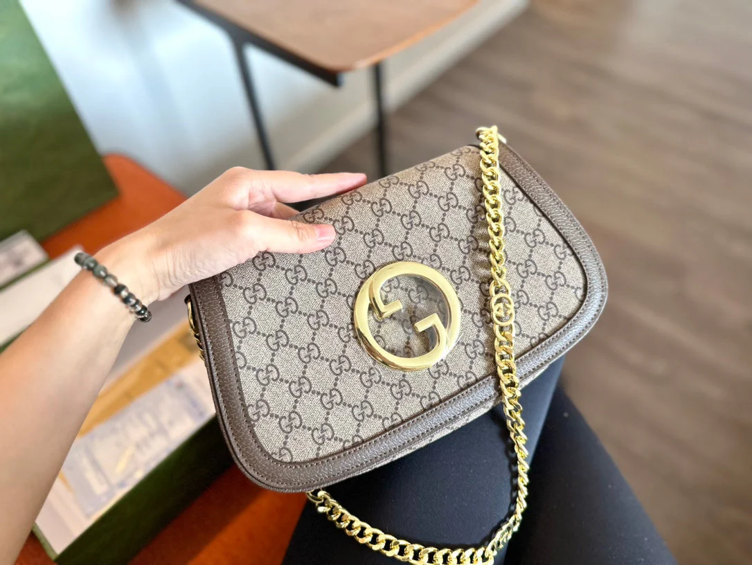 Chic and fashionable Blondie Series