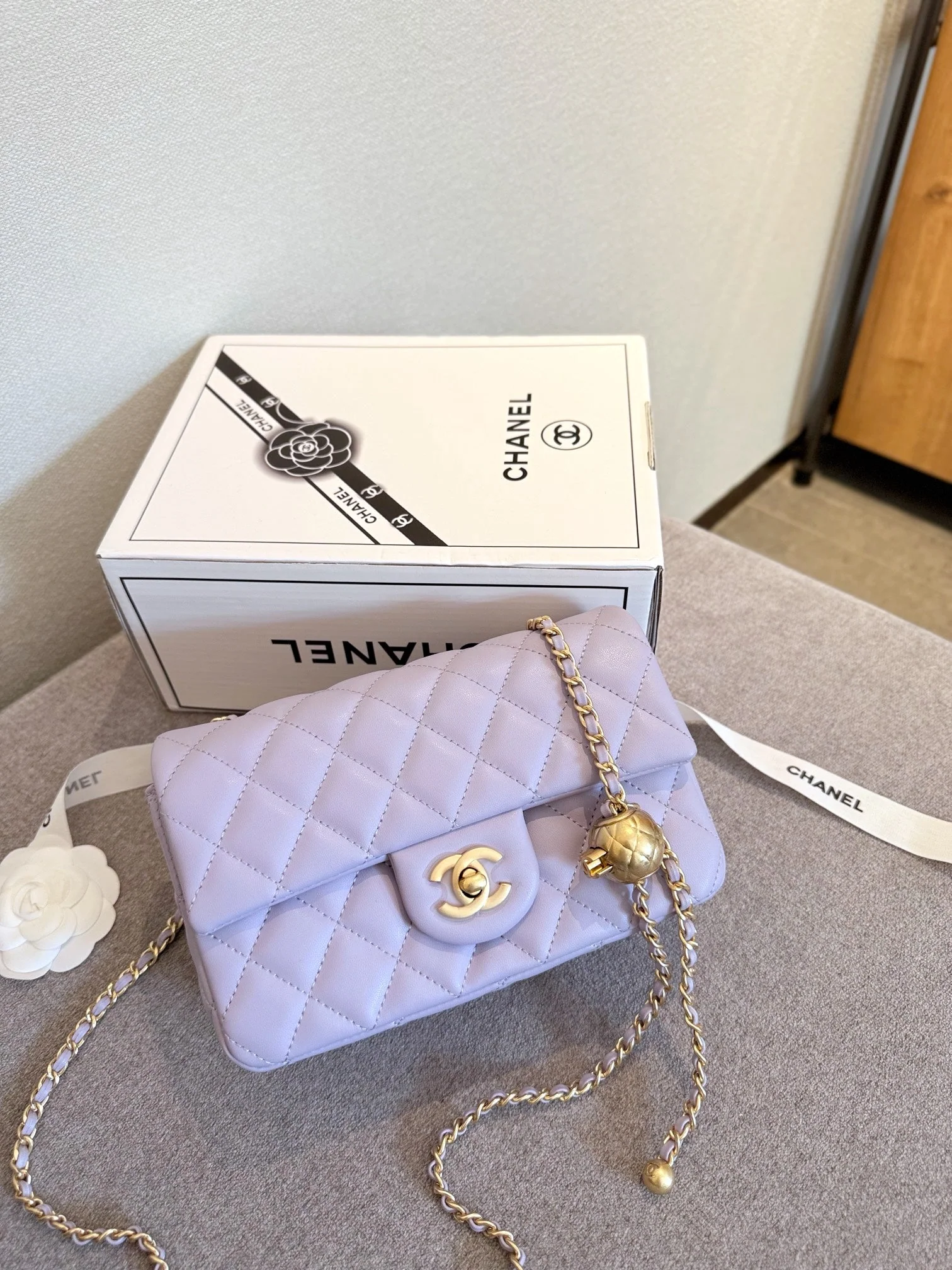 Classic and Fashionable Little Golden Ball Fatty Bag