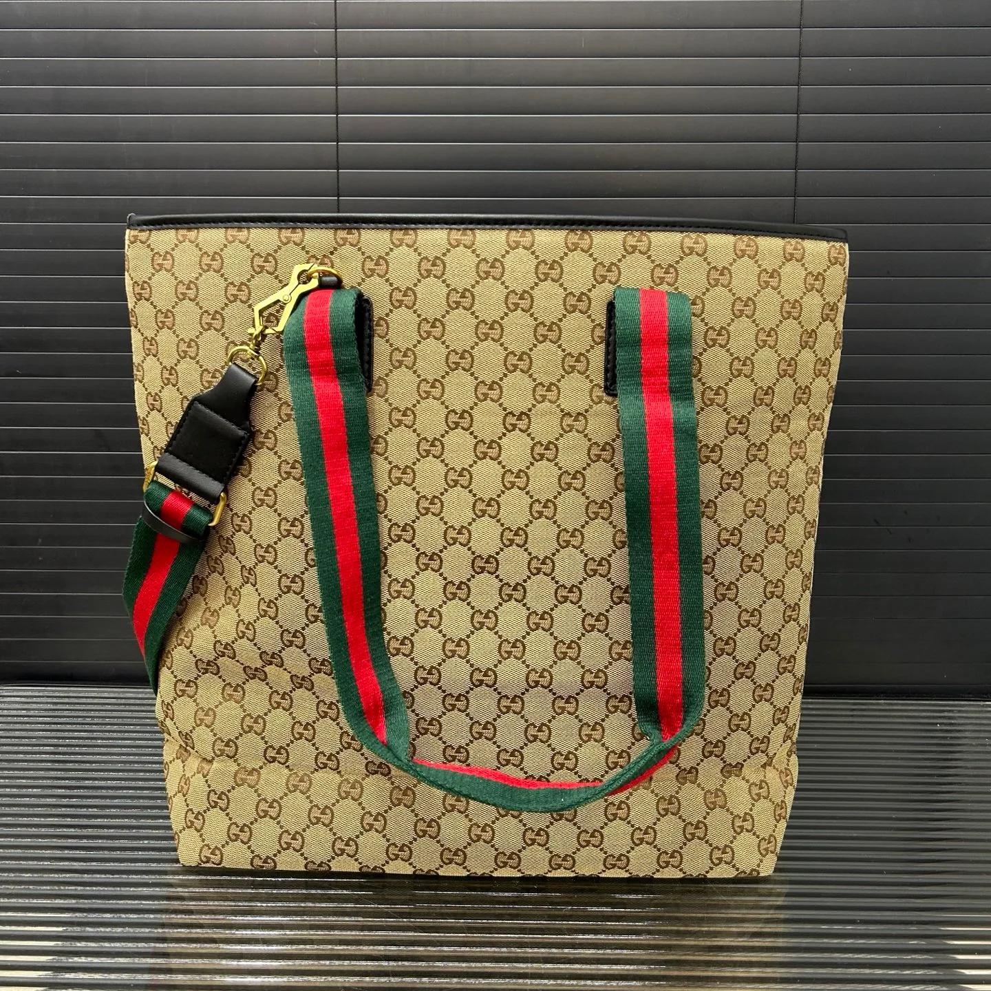 Second-hand printed shopping bag, small size 36cm