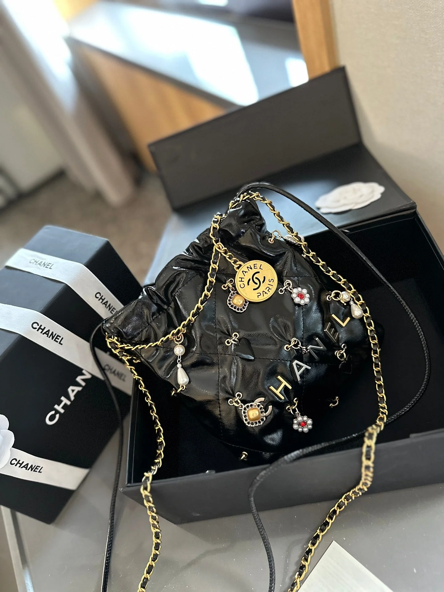 Baroque small pendant mini garbage bag