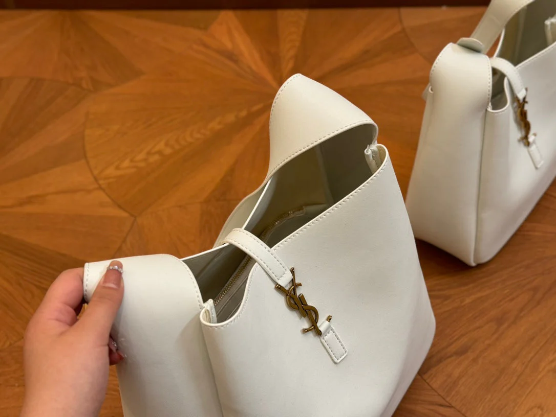 New elegant bucket bag