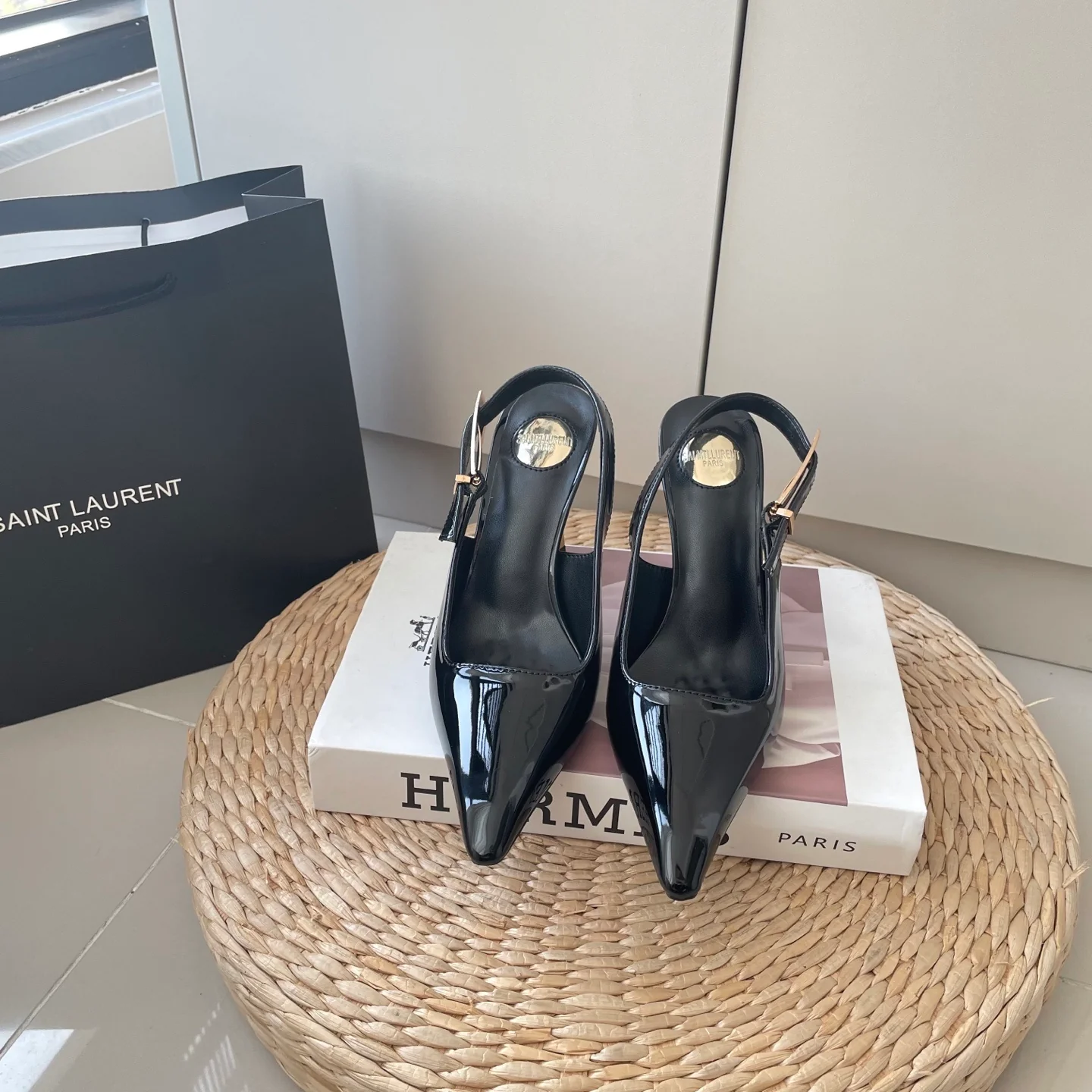 Electroplated sheepskin high heels