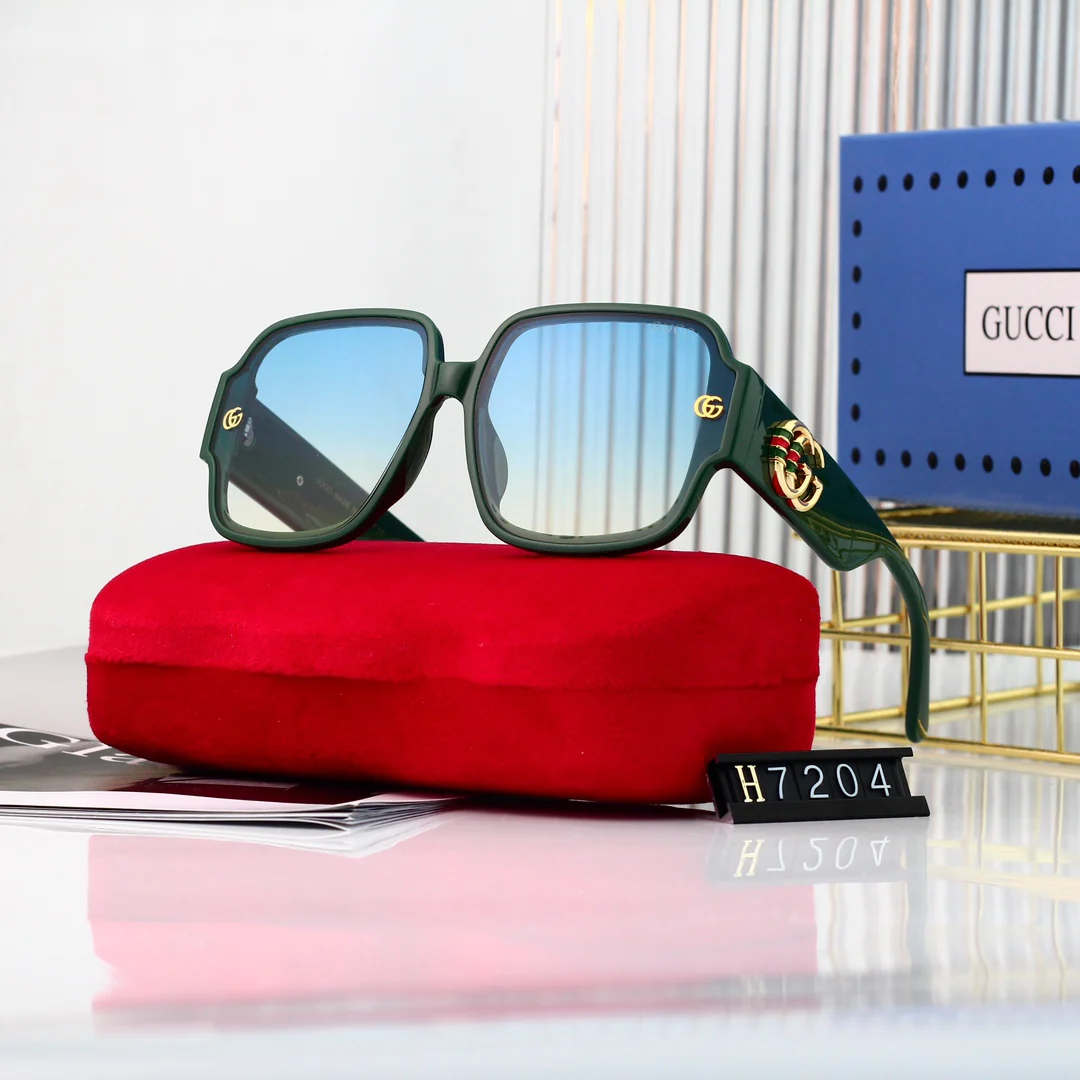 Large frame sunglasses