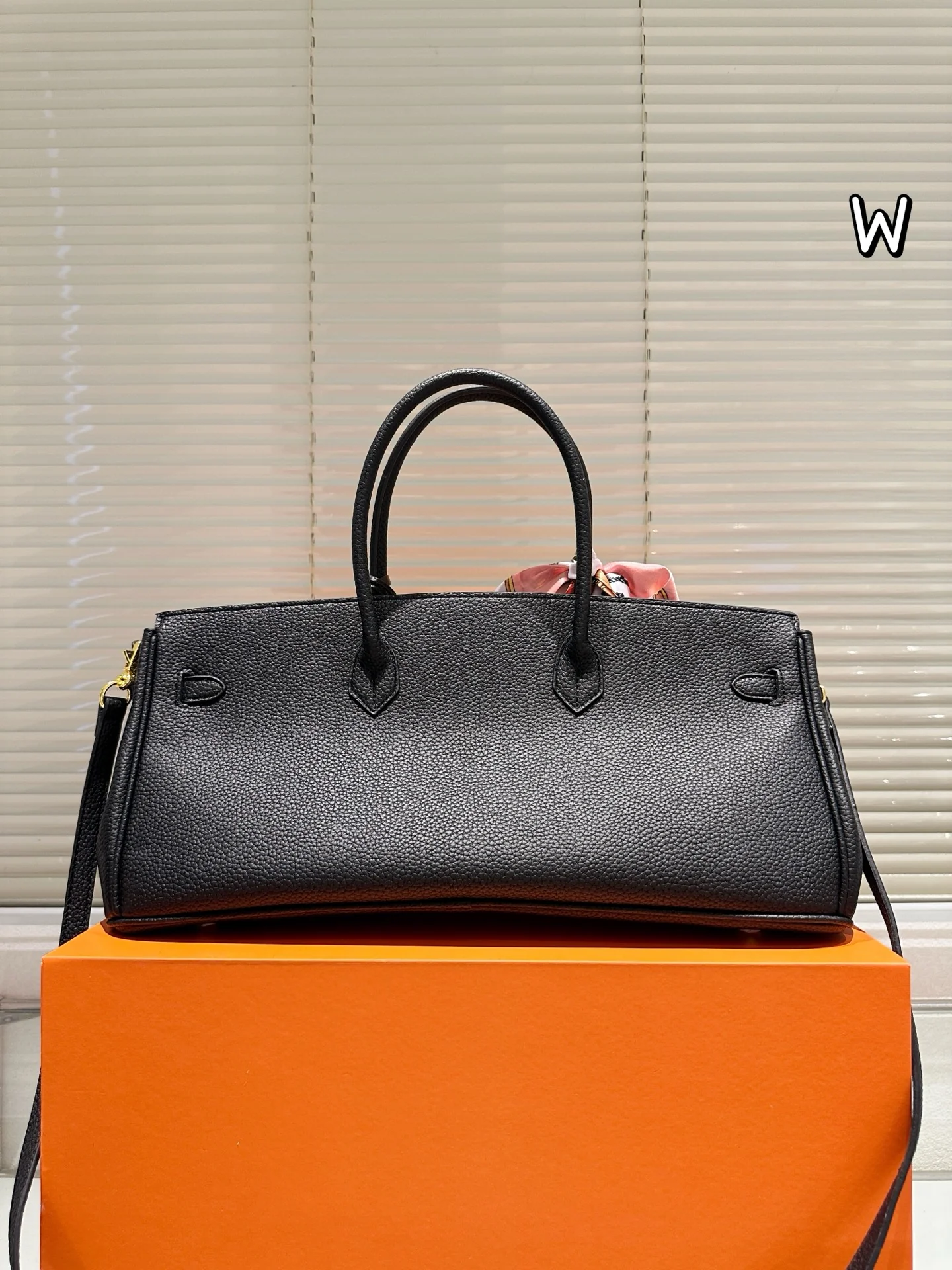 Lychee pattern platinum bag