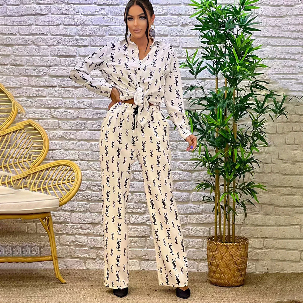 Loose long-sleeved shirt and wide-leg pants suit