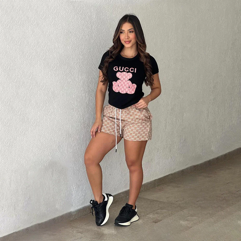 Cotton embroidered pocket set