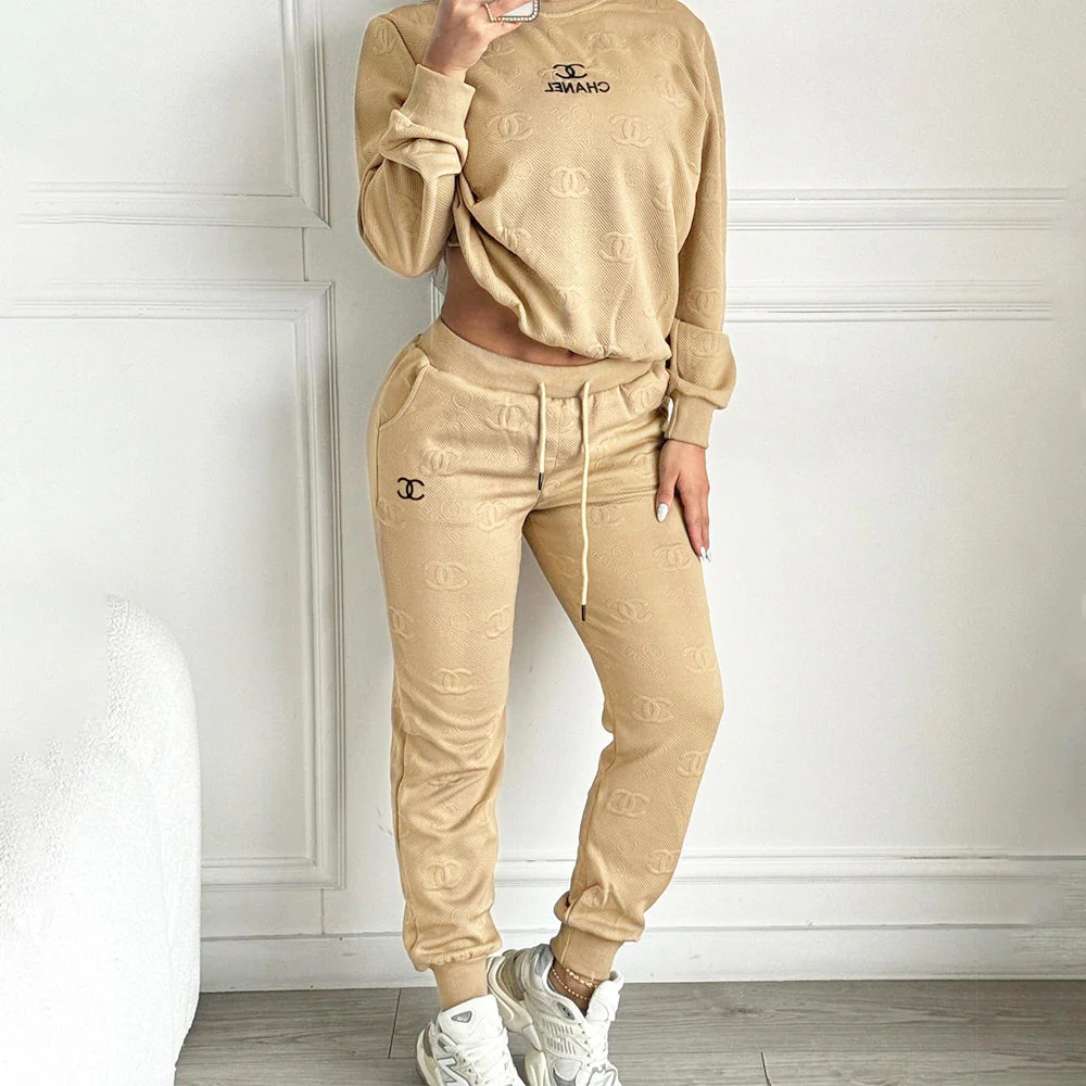 Casual Embossed Embroidery Suit