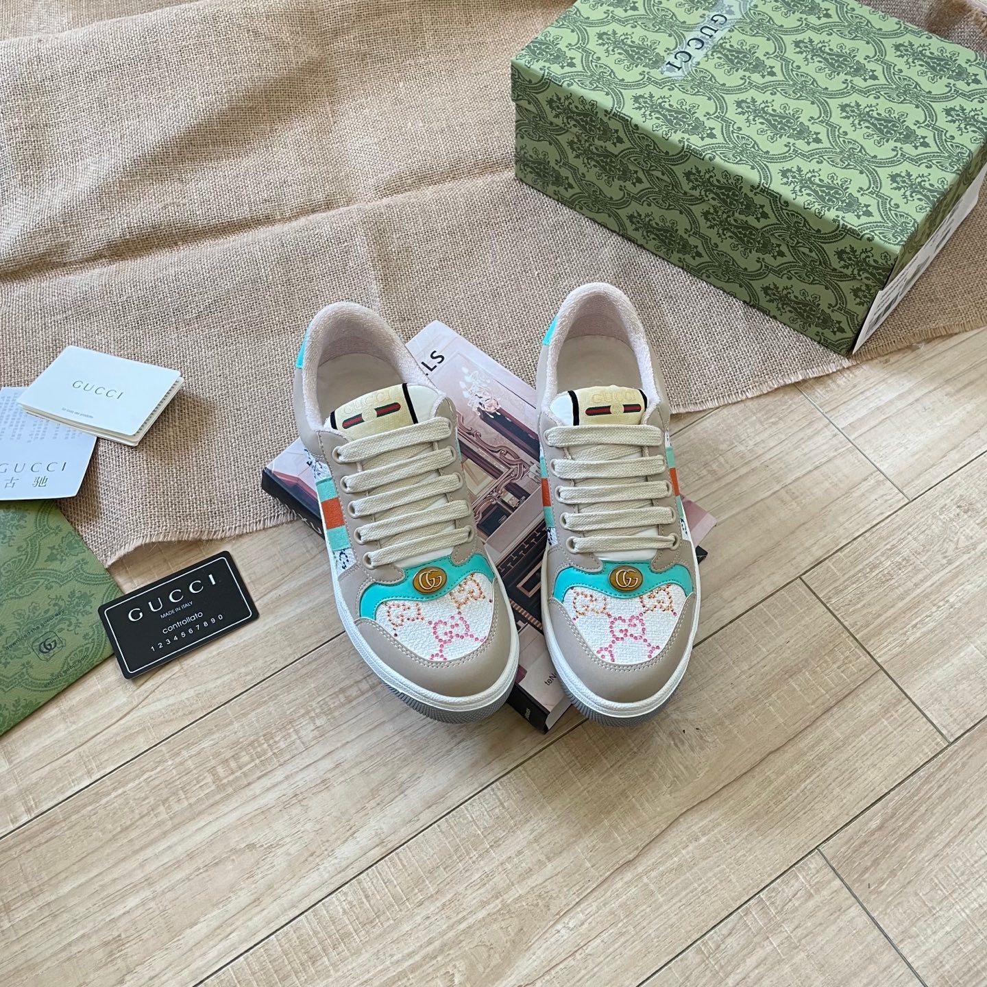 Dirty shoes for couples