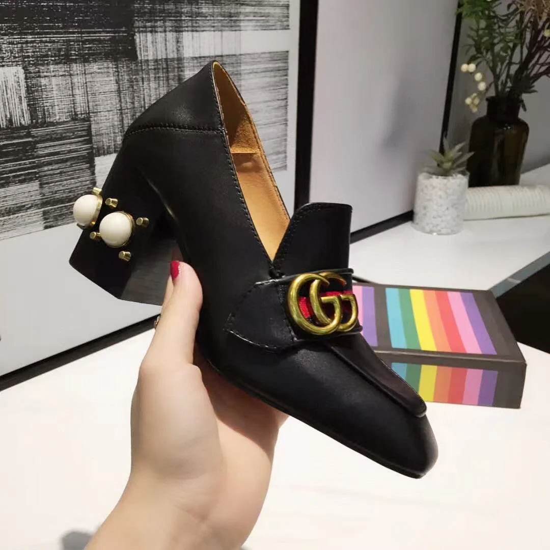 Chunky heel square toe leather shoes