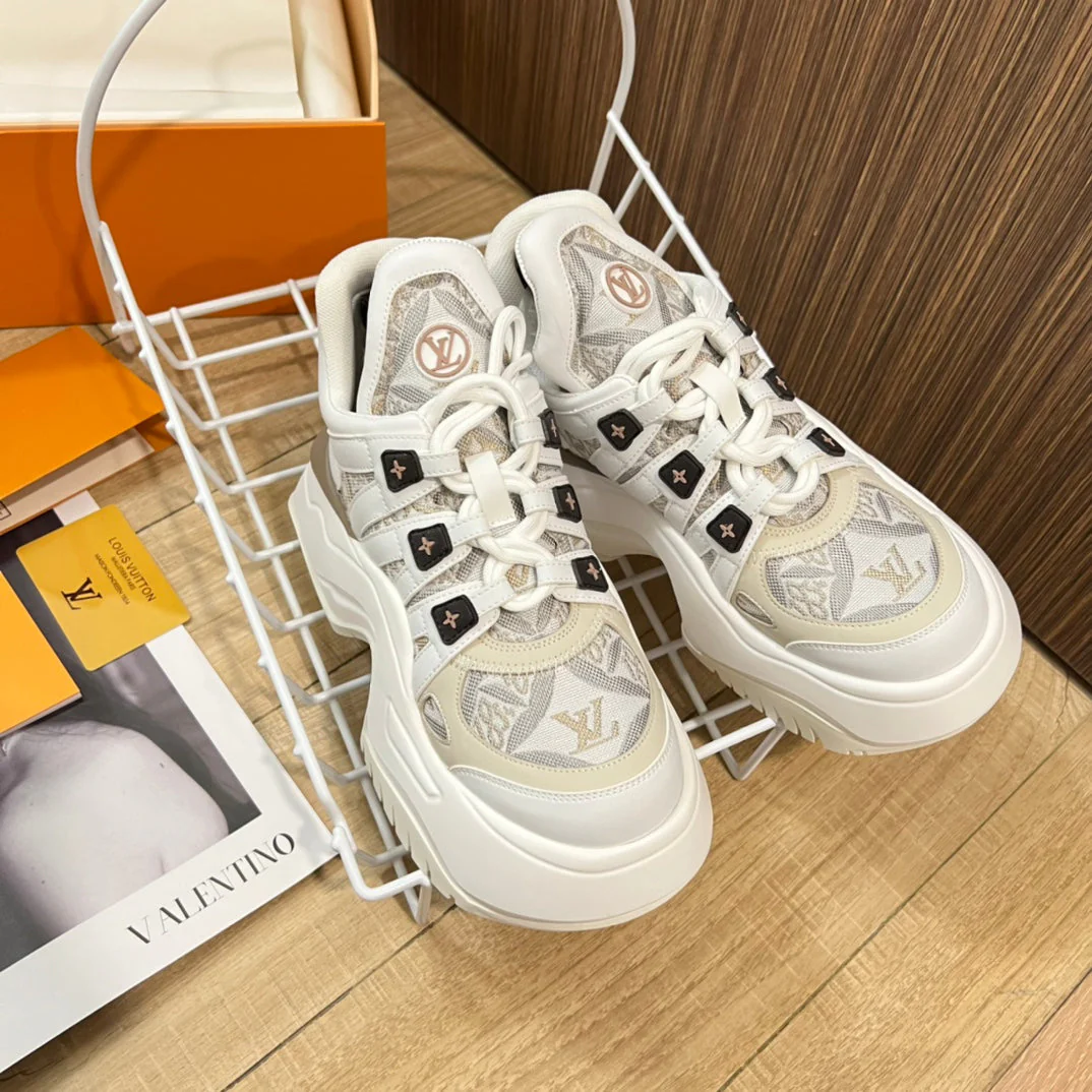 Casual sports leather wavy outsole dad shoes