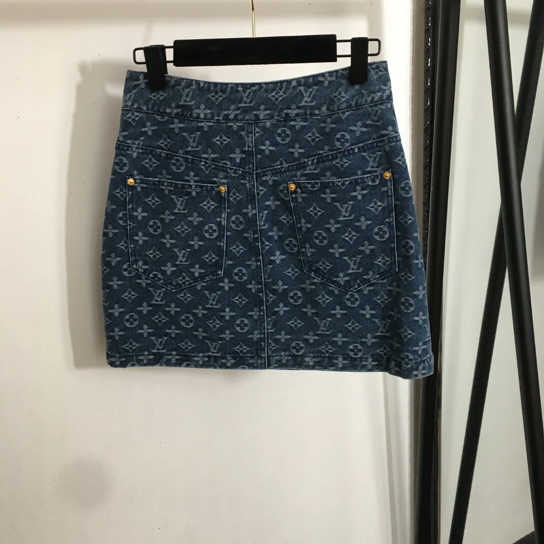 Double-breasted A-line denim short skirt
