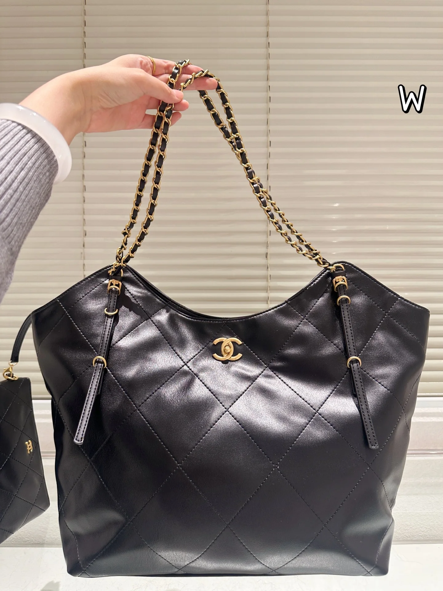 Underarm chain bag 34cm