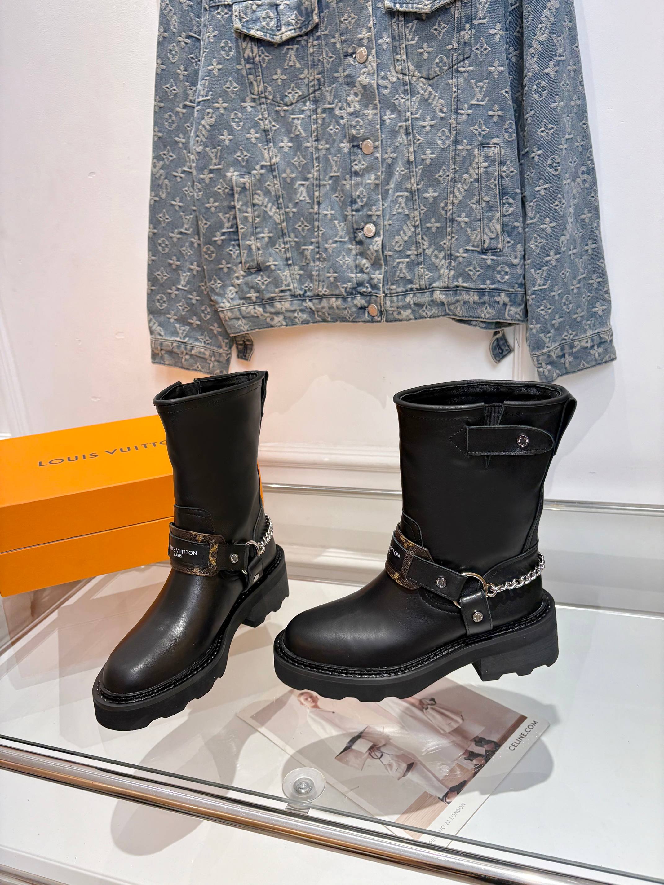 Calfskin Martin boots