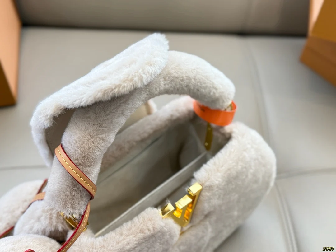 New tote bag, fluffy bag, 20 * 14CM