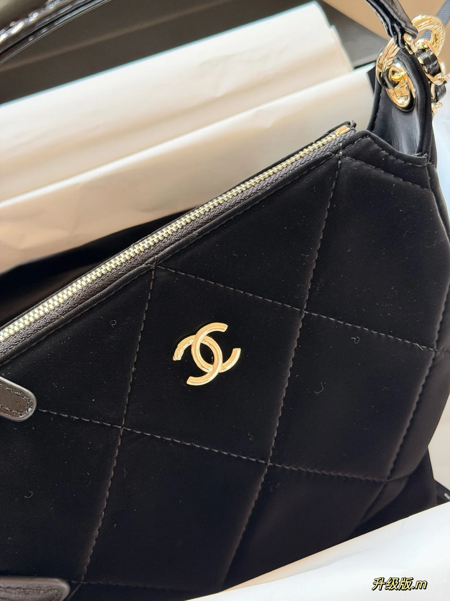 Velvet Nylon Bag 22*15cm