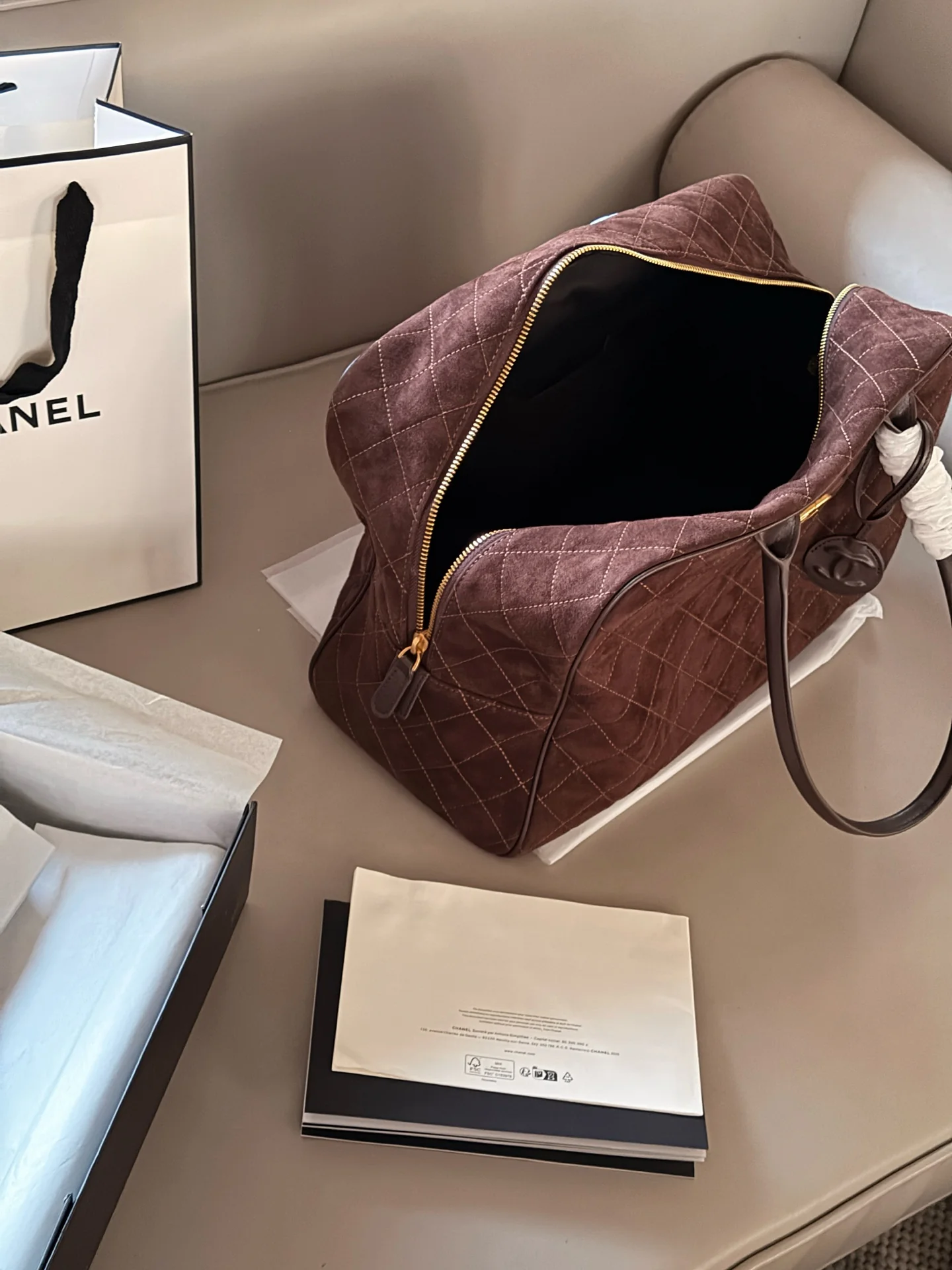 Suede briefcase, handbag, 37*27cm