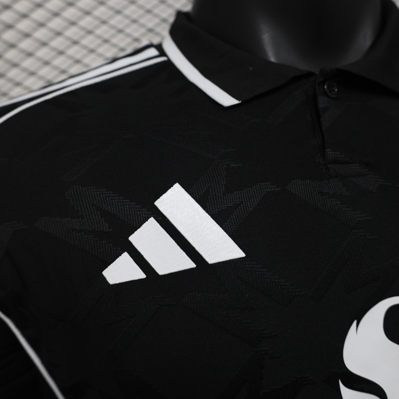 2025/26 Manchester United special edition football jersey