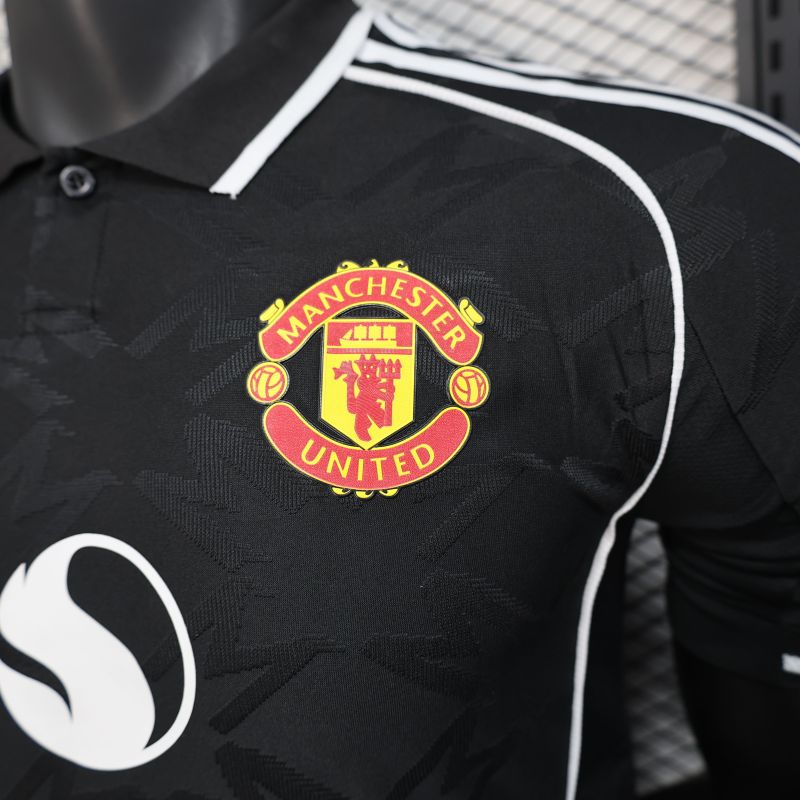 2025/26 Manchester United special edition football jersey