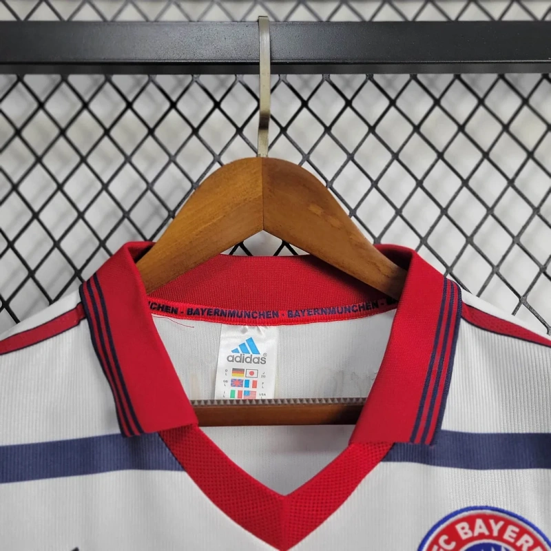 1998/2000 Retro Bayern Munchen Home Football Shirt