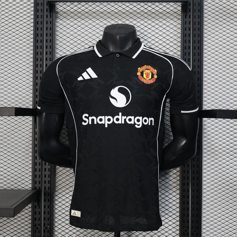 2025/26 Manchester United special edition football jersey