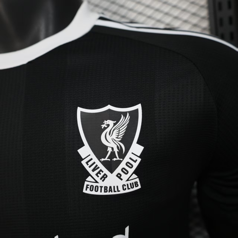 Liverpool FC 2025/26 Player Edition Goalkeeper Football Jersey