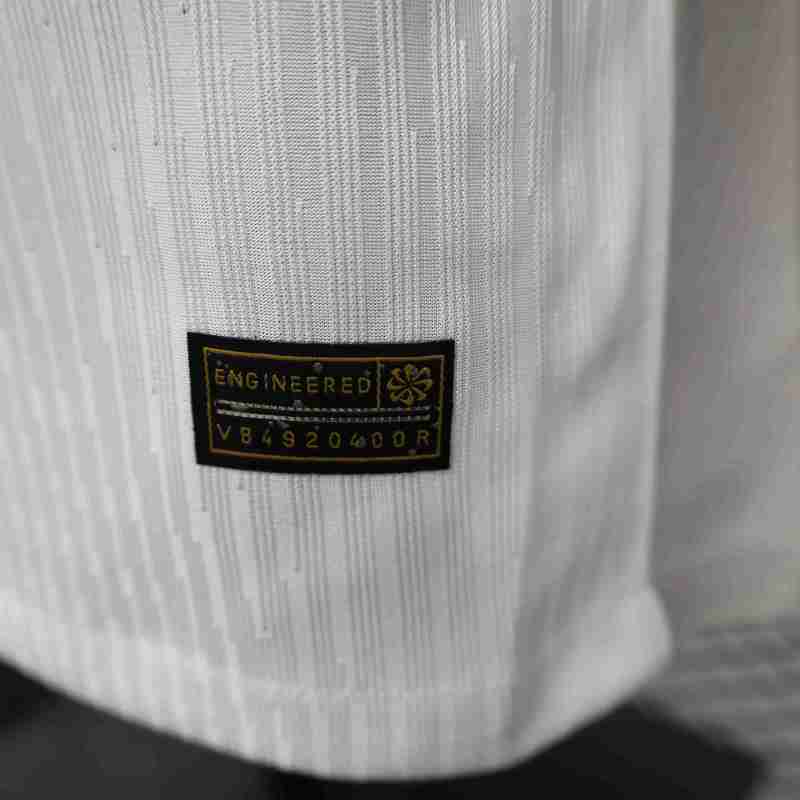 2025/2026 Tottenham Hotspur Home Football Shirt